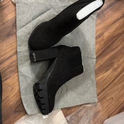 Black Heel Boots Size 8