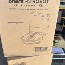 Shark Wi-Fi Connected Robot Vacuum