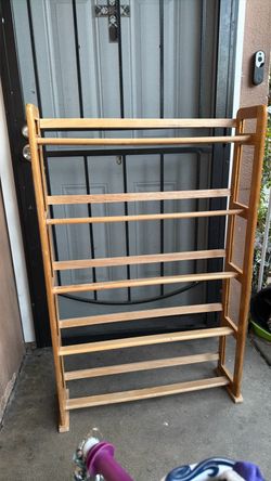 Wood shoe rack