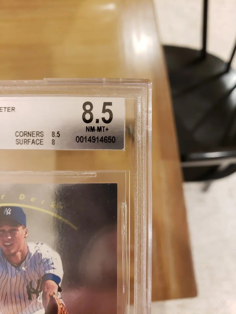 Derek Jeter Rookie Card Lot for Sale in Fullerton, CA - OfferUp