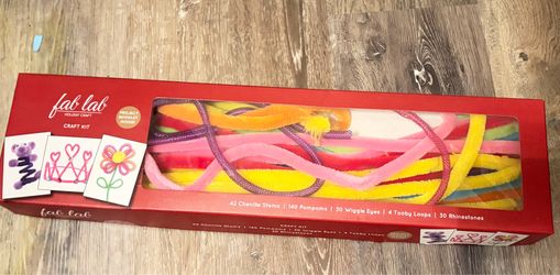 Fab lab holiday craft kit
