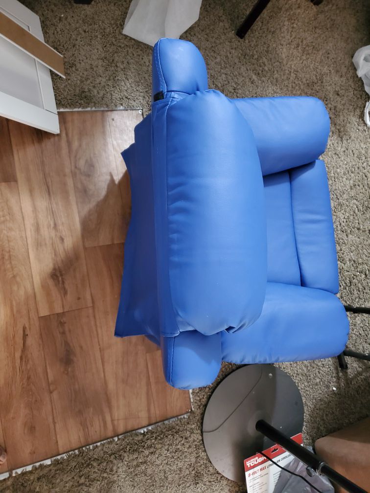 Brand new sky blue kid leather sofa recliner!!!!💥💥💥💥
