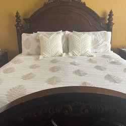 Bedroom Set W/ Mattress 