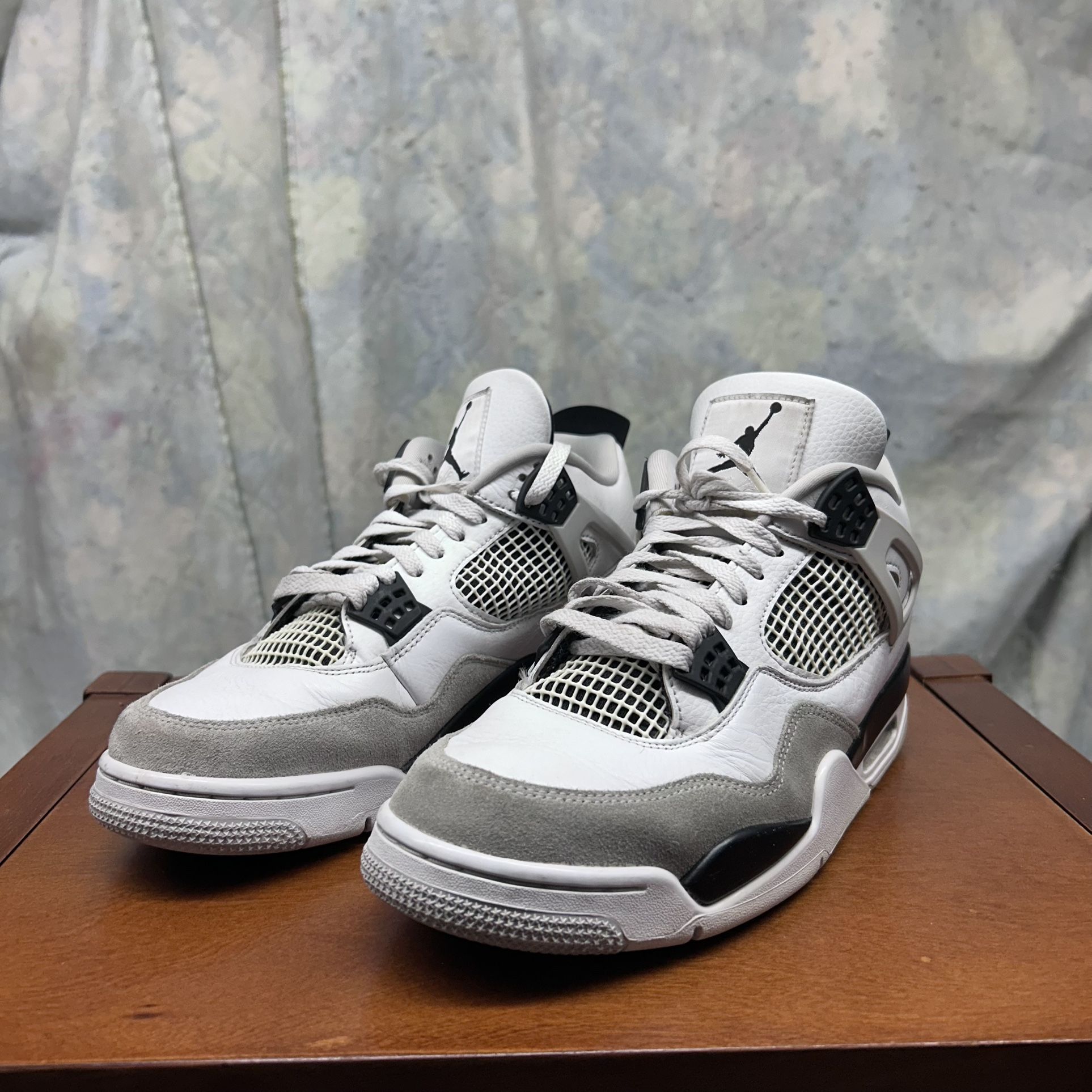 Size 10.5 - Jordan 4 Retro Mid Military Black
