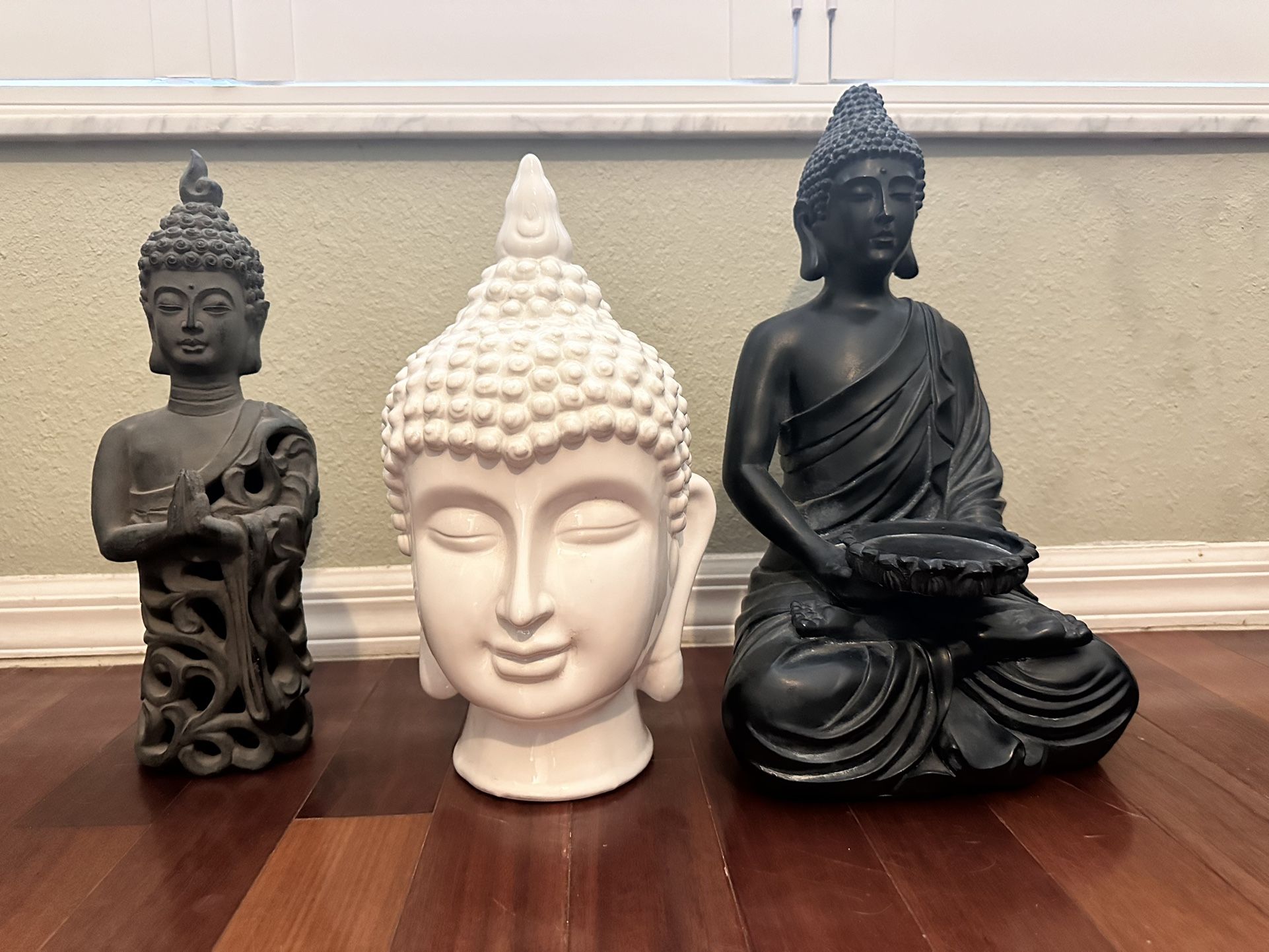 Buddha Statues 