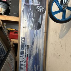 12V Kids Ride On Toyota Land Cruiser