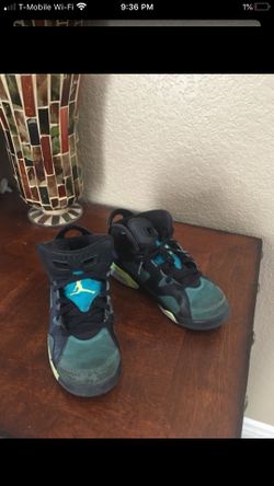 Boys Jordan’s size 13c