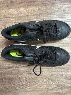 Boys baseball cleats