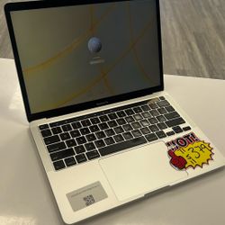 MacBook Pro 8ram 256gb 2020