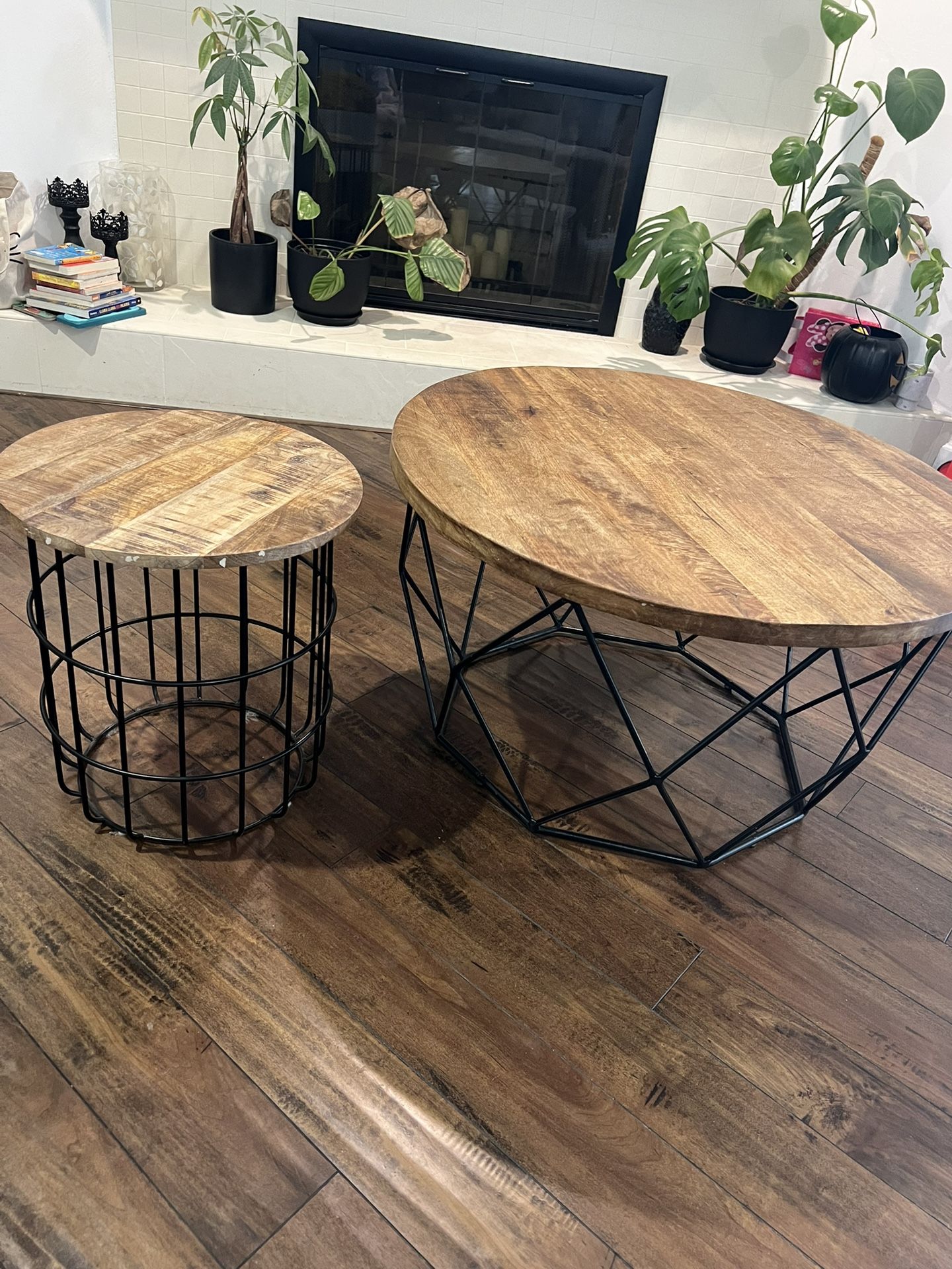 Coffee Table And End Table Set