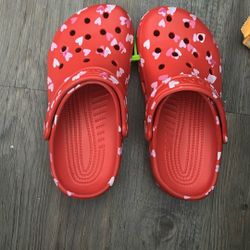 Size J1 Crocs