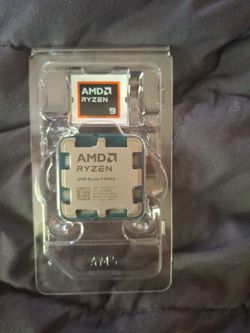 AMD RYZEN 9 9950X