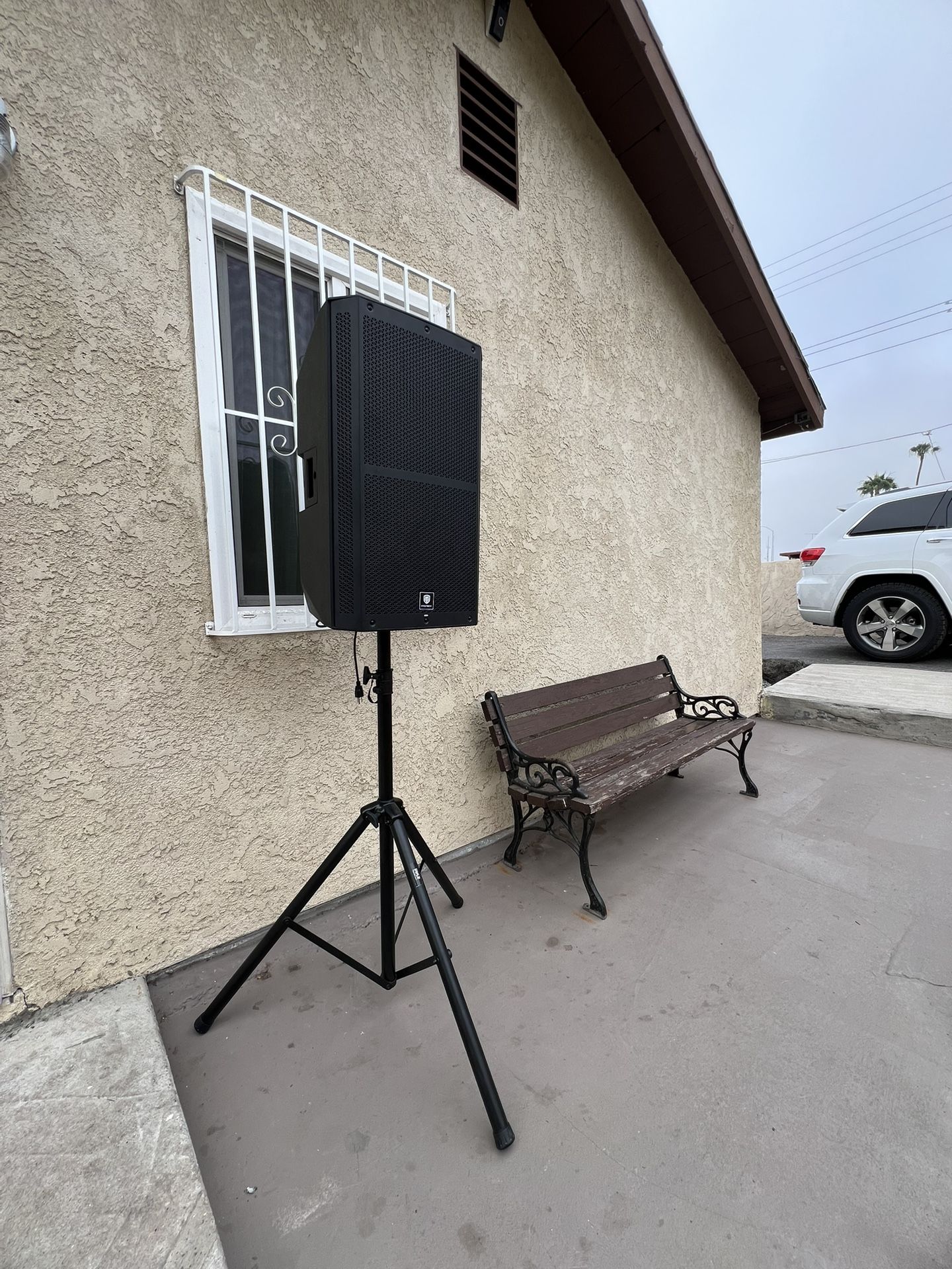 PA Bluetooth Speaker / Bocina Para Eventos