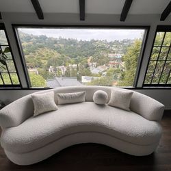 New White Boucle Curved Sofa With Pillows - Free Delivery ✅ Modern Boucle Sofa New 