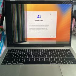 Perfectly Running Mac Book Pro13.3 Inch Screen Broken