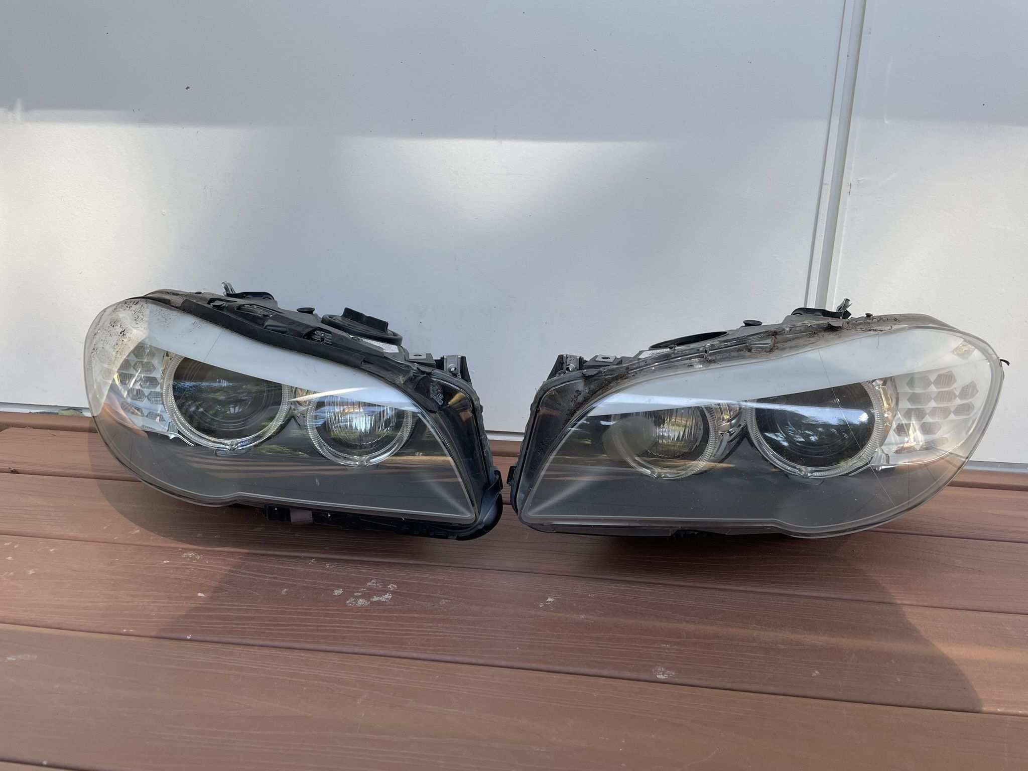 Left And Right BMW 535i 2013 Headlights
