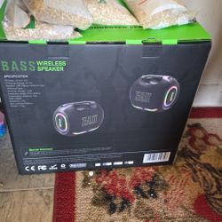 Zealot Ze01 120 Watts Hig 🔊  Brand New In Box