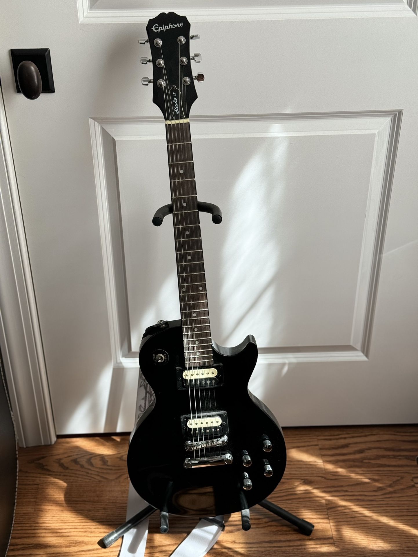 Epiphone Les Paul Electric Guitar