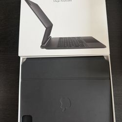 iPad Magic Keyboard Black