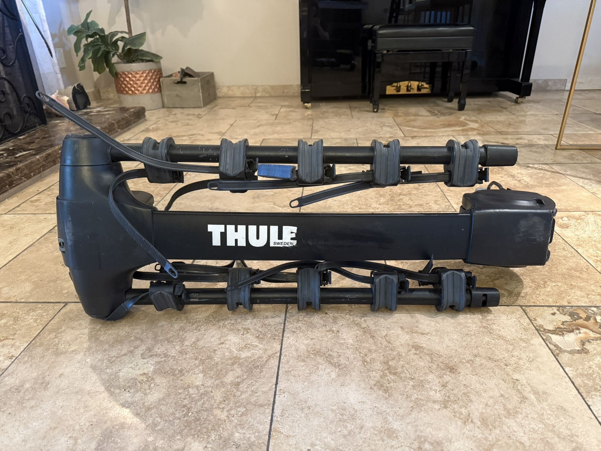 Thule Premium 5 Bike Rack Hitch Mount $250