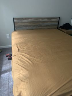 Full Size Bed
