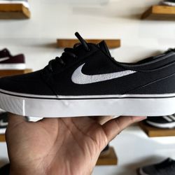 Store Closing December 21 All Nike Sb‘S  60 To 80% Off  Everything Must Go 