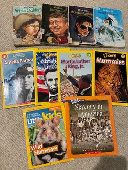 National Geographic kids and who is/was books bundle