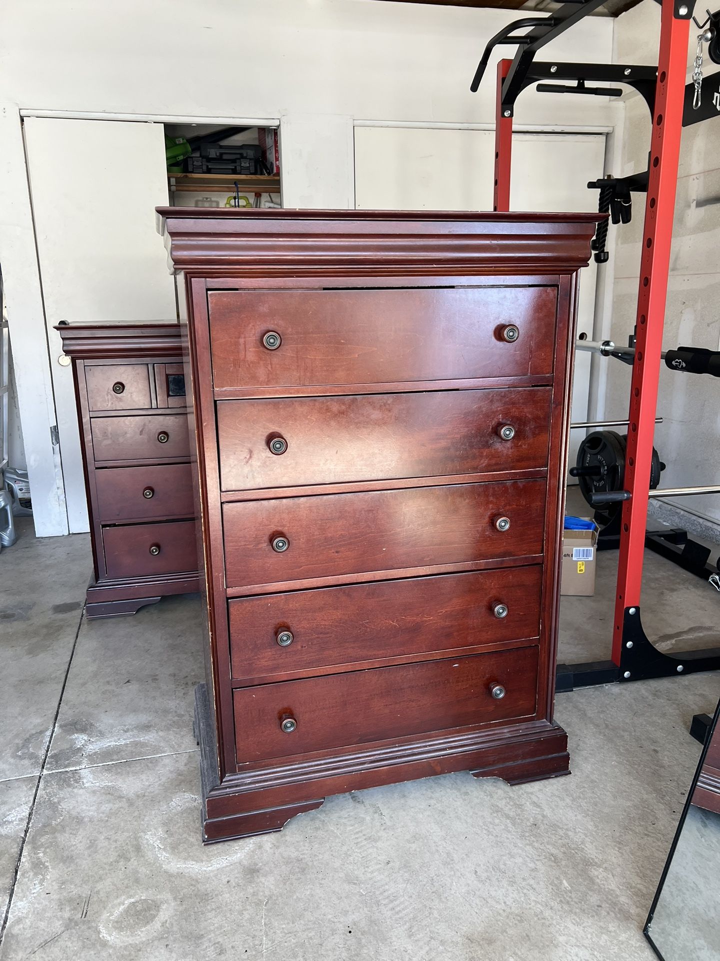 Dresser