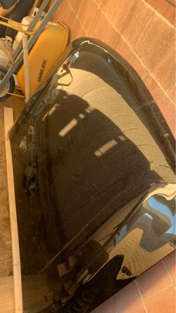 Black hood