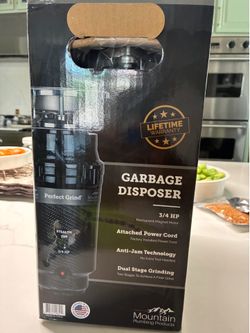 Garbage disposer stealth 750