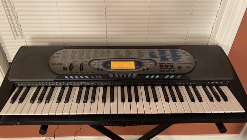 Electric Keyboard