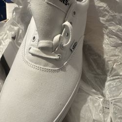 ($50 LOCAL) Brand NEW! VANS Low Classic (Sz 13) White On White.