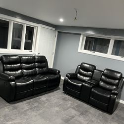 Brand New Black Reclining Sofa And Love Seat 