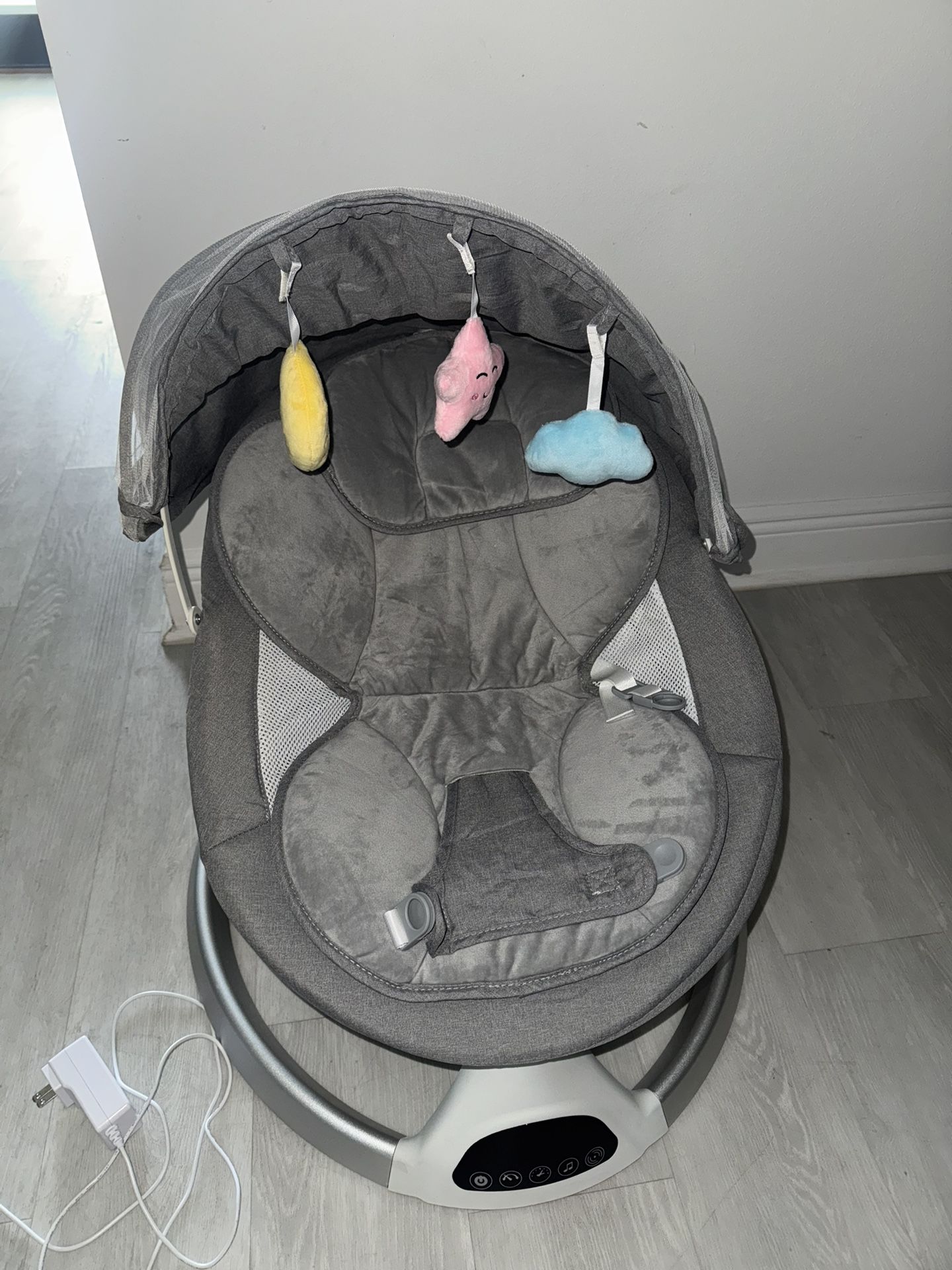 Baby swing