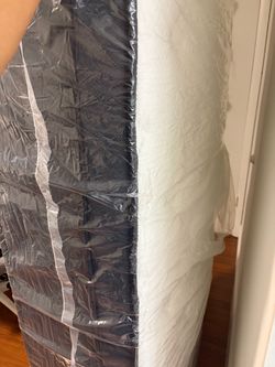 Twin mattress