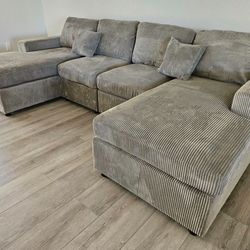 Sectional sofa set
