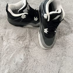 Nike Air Jordan 4 Retro ‘Fear’