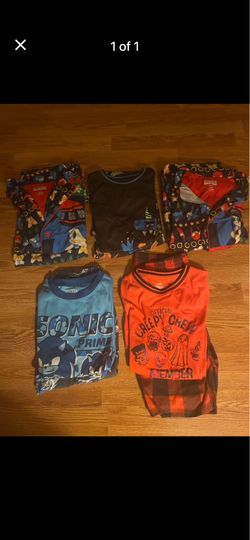 Boys pajamas size 10/12  like new