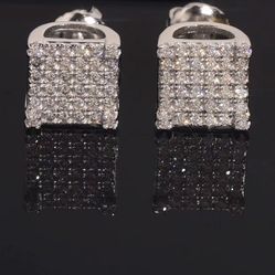 GRA Unisex Moissanite Earrings