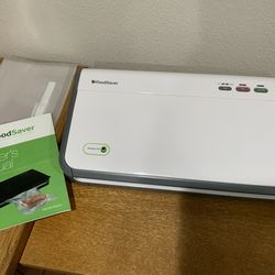 FoodSaver FM2110-027 Vacuum Sealer