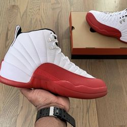 Air Jordan Retro 12 Cherry sz 12