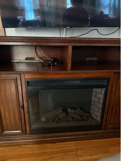 Whalen Furniture Fire place