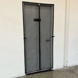 NEW Fits Door Size To 38x83 Inches Tall Magnetic Screen Door Patio Curtain Self Closing Super Tight Seal