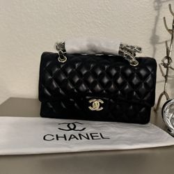 Chanel Black Quilted Shoulder Bag with Gold Hardware