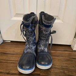 Women's UGG SNOW Boots