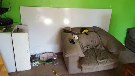 Magnetic/dry erase board