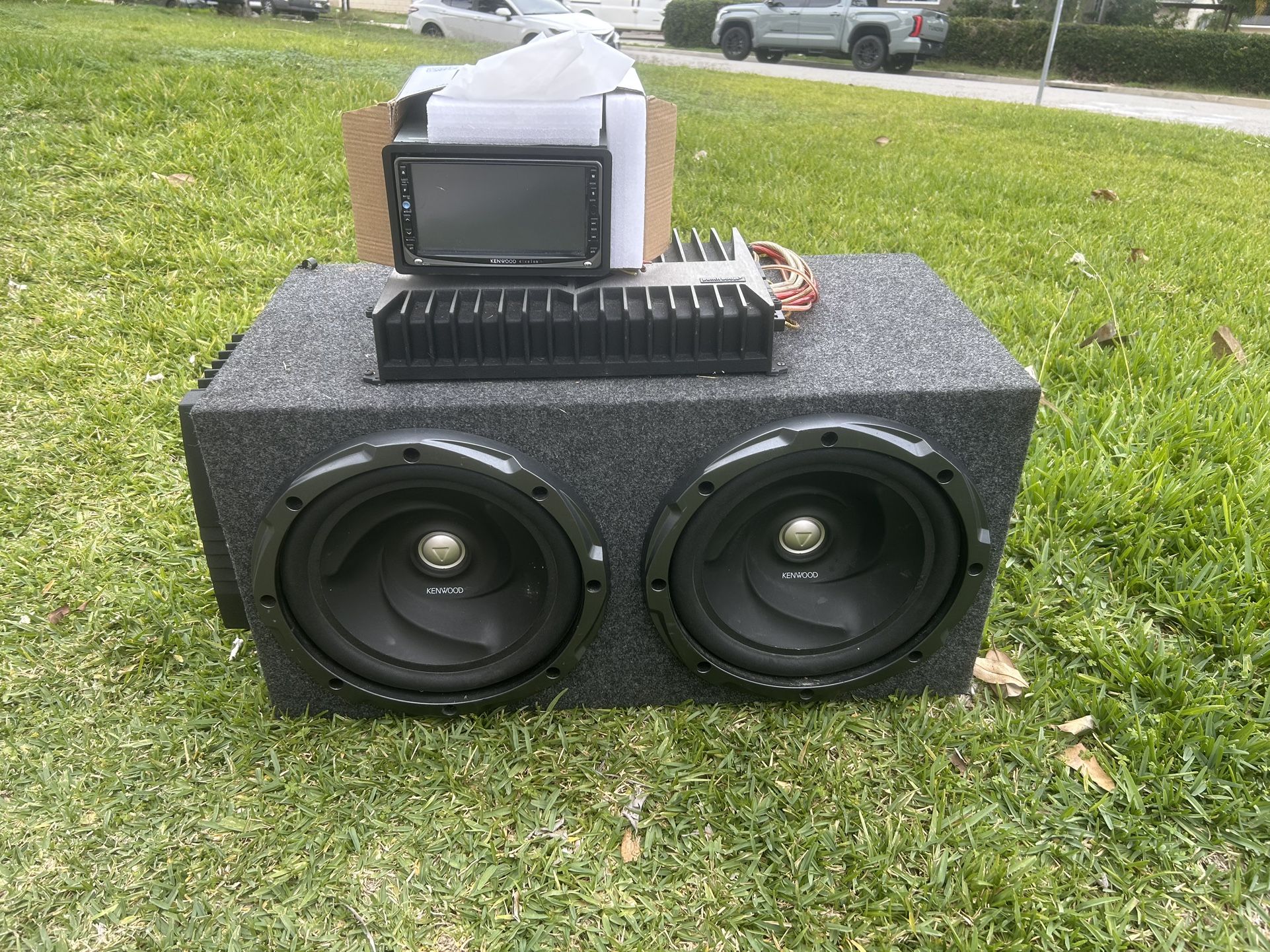 Kenwood Subwood And Punch 800 Amplifier 