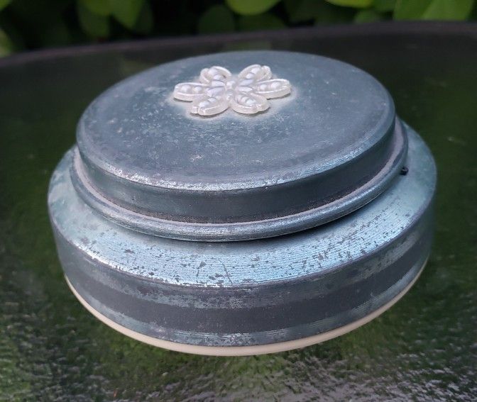 l Thorens Music Box for Jewelry or Powder Puff Tales of Vienna Woods as is