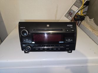 OEM Toyota Tundra AM/FM CD Player Radio (2007-2013)