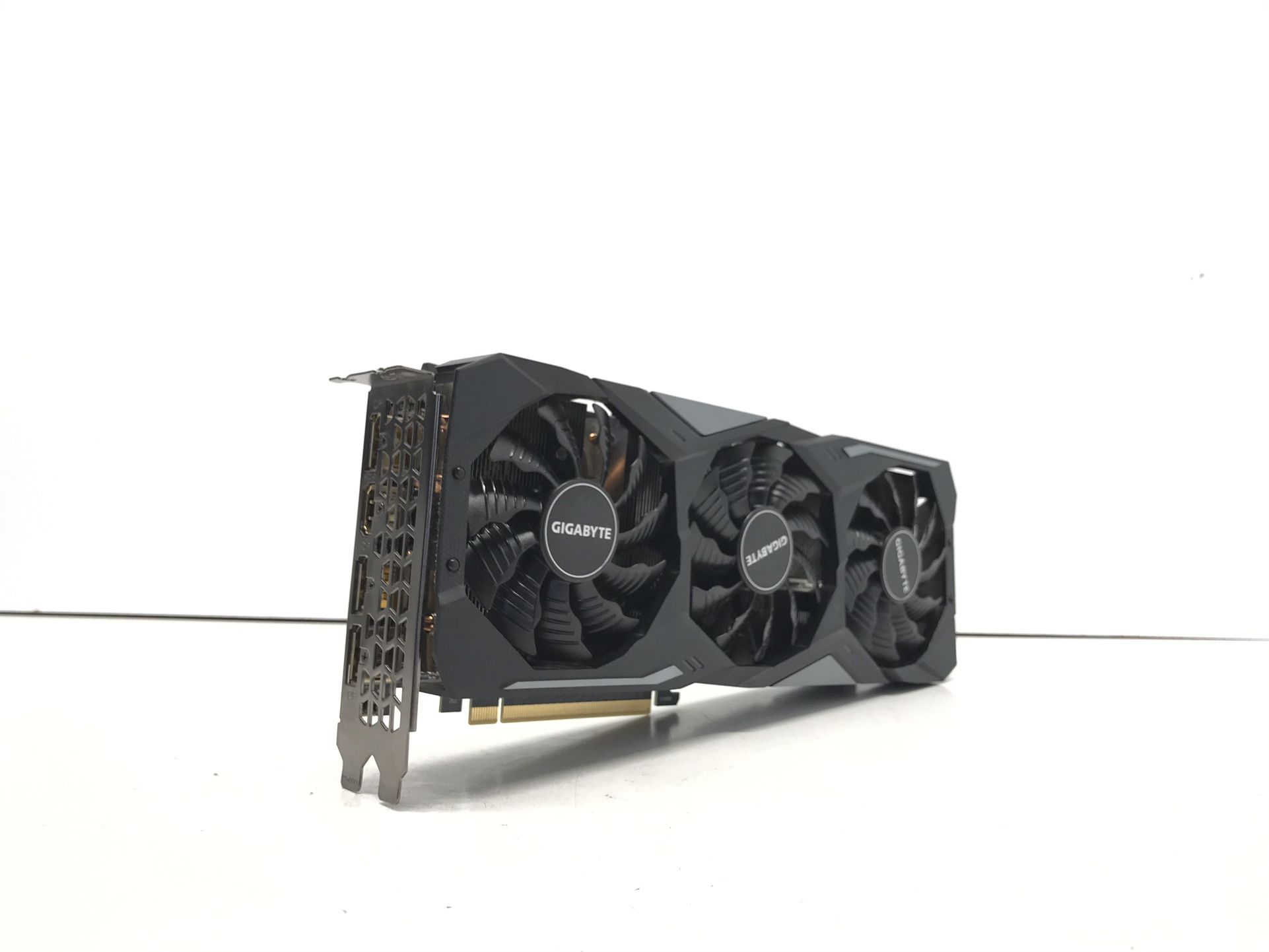 **Gigabyte  GeForce RTX 2070 Super OC 8Gb  Video Card** *Pull out From a Working Gaming Computer. ** Price $180